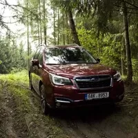 Subaru Forester 2.0i-L: Na nákup, na expedici, kamkoli
