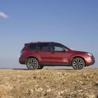 Subaru Forester 2.0i-L: Na nákup, na expedici, kamkoli