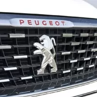 Peugeot 308 SW GT 2.0 BlueHDI: Komfortní kombík s tlačítkem navíc