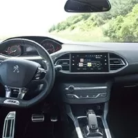 Peugeot 308 SW GT 2.0 BlueHDI: Komfortní kombík s tlačítkem navíc