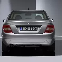 Ptejte se: Prémiový sedan za 250 tisíc