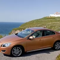 Ptejte se: Prémiový sedan za 250 tisíc