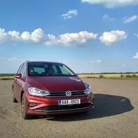 Volkswagen Golf Sporstvan 1.5 TSi: Proč nemám rád normální auta