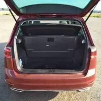 Volkswagen Golf Sporstvan 1.5 TSi: Proč nemám rád normální auta