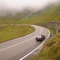 Mongol Rally 2018 část 2.: O UFO na kopci, zatáčkách v mlze a tureckých celnících