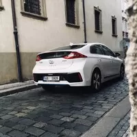 Hyundai Ionig PHEV: Nadšený hybrid