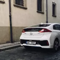 Hyundai Ionig PHEV: Nadšený hybrid