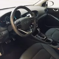 Hyundai Ionig PHEV: Nadšený hybrid