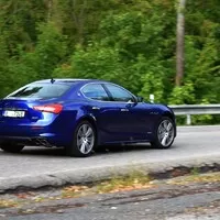 Maserati Ghibli S Q4 Gran Lusso: Divoká romance po italsku