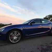 Maserati Ghibli S Q4 Gran Lusso: Divoká romance po italsku