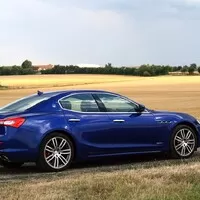 Maserati Ghibli S Q4 Gran Lusso: Divoká romance po italsku