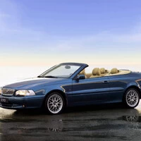 Za volantem: Volvo C70 Convertible 2.0 LPT - Když krabice začala být sexy