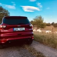 Ford Kuga 1.5 Ecoboost ST-Line: Rodinný rychlík