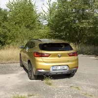 BMW X2 25d xDrive: Škatulka, která se vysmívá škatulkování