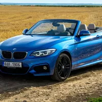 BMW 230i convertible - letní vycházková obuv