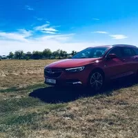 Opel Insignia ST 1.5 turbo: Bitva o krále střední třídy