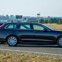 Volvo V90 T4: Pohodlně se usaďte...