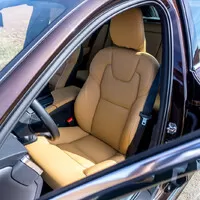 Volvo V90 T4: Pohodlně se usaďte...