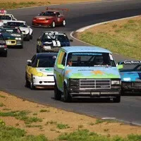 Bazarový snílek: 2v1 - plechcupový speciál a zimní auto