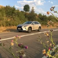 Lexus RX 450h: Vítejte na palubě