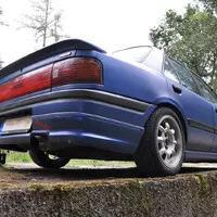 Mazda 323 V6 K8: Mámin sedan