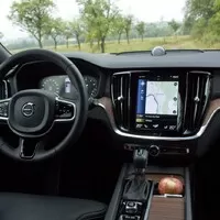 Volvo V60 T6: Návrat všeho, co dělá Volvo Volvem