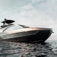 Lexus představil novou vlajkovou loď. Doslova.