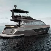 Lexus představil novou vlajkovou loď. Doslova.