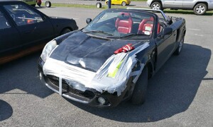 Autíčkářova garáž: Jak si koupit závodní auto a dostat za to peníze