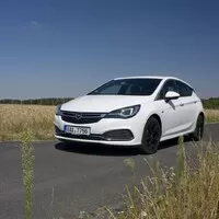 Opel Astra 1.6 Turbo: Jedno auto pro všechny