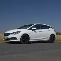 Opel Astra 1.6 Turbo: Jedno auto pro všechny
