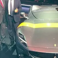 Nové Ferrari Monza nafoceno ještě před oficiální premiérou 