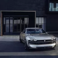 Peugeot e-LEGEND: Nový koncept má ukázat, že budoucnost elektromobility nemusí být nuda