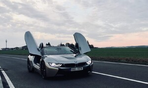 Recenze & testy: BMW i8 Roadster: Úplně jiný supersport