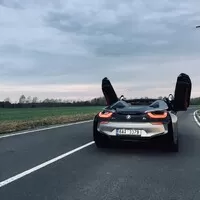 BMW i8 Roadster: Úplně jiný supersport