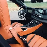 BMW i8 Roadster: Úplně jiný supersport