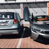 BMW i8 Roadster: Úplně jiný supersport