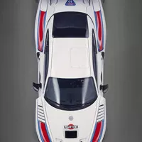 Nový 911 Speedster a reinkarnace závodní 935. Porsche dělá radost svým fanouškům.