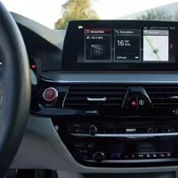 BMW M5: Strach, rychlost a láska