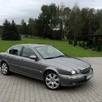 Jaguar X-Type 3.0 V6 - Za volantem opovrhovaného levobočka