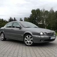 Jaguar X-Type 3.0 V6 - Za volantem opovrhovaného levobočka