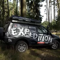 Mitsubishi Pajero Expedition: Život začíná tam, kde končí cesta