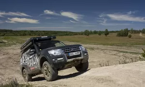 Mitsubishi Pajero Expedition: Život začíná tam, kde končí cesta