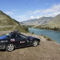Mongol Rally 2018 část 9. : O jacích, mongolských cestách a rozpadajících se autech 