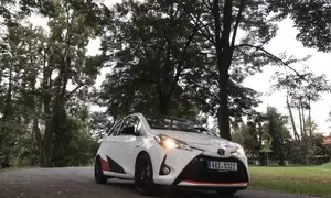 Recenze & testy: Toyota Yaris GRMN: Rodí se takhle legenda?