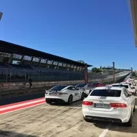 Jaguar Trackday 2018: Krocení divokých šelem