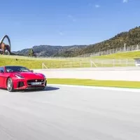 Jaguar Trackday 2018: Krocení divokých šelem