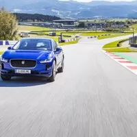 Jaguar Trackday 2018: Krocení divokých šelem