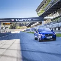 Jaguar Trackday 2018: Krocení divokých šelem