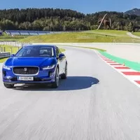 Jaguar Trackday 2018: Krocení divokých šelem